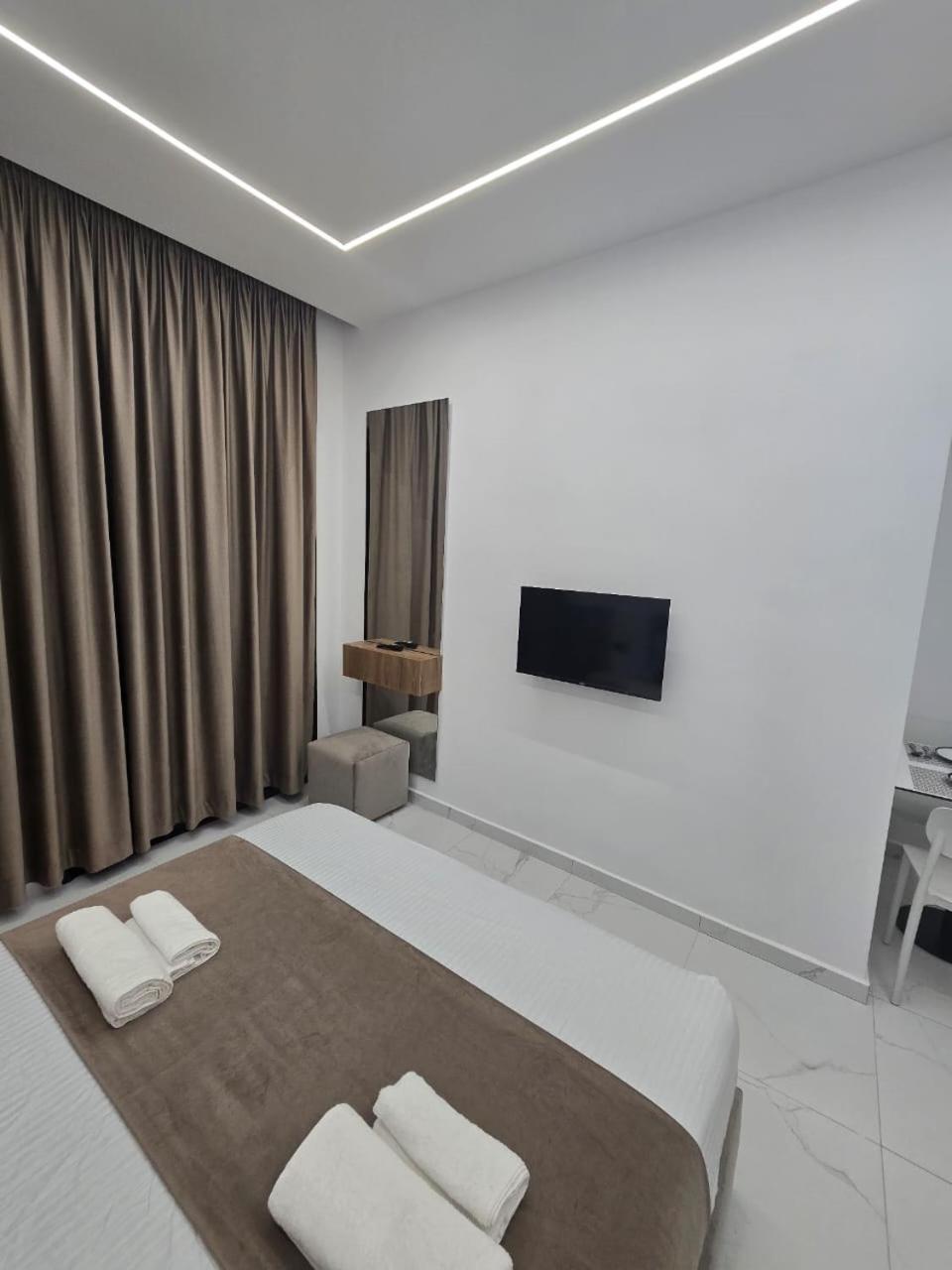 Elite Inn Vlore Bagian luar foto